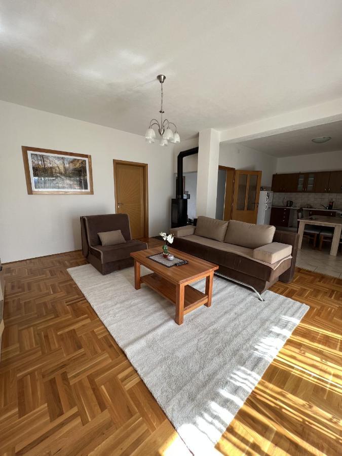 Green Apartment Plitvice 라코비카 외부 사진