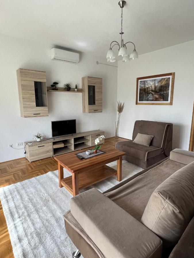 Green Apartment Plitvice 라코비카 외부 사진