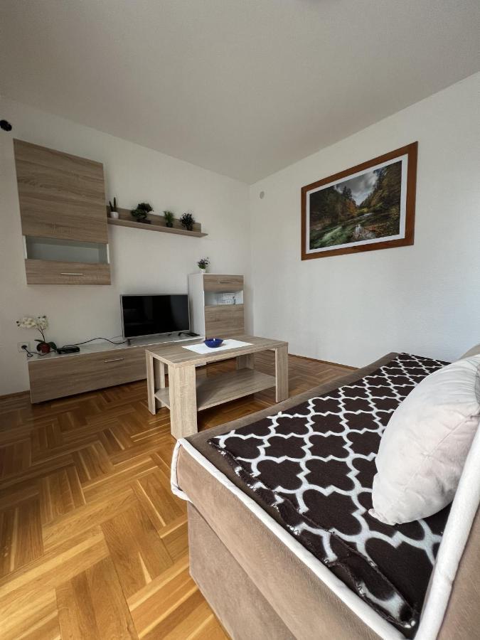 Green Apartment Plitvice 라코비카 외부 사진